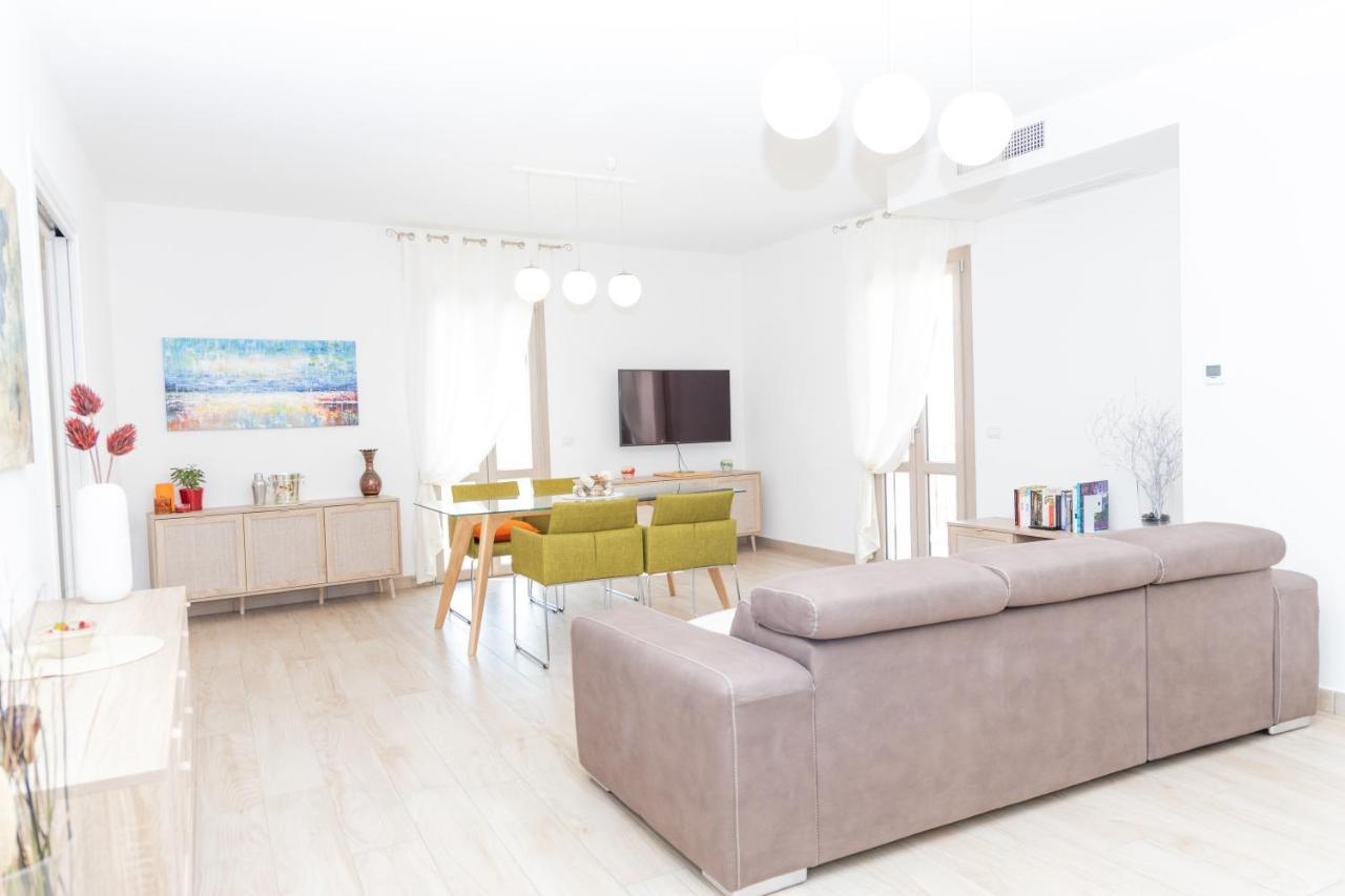 Appartamento Maria'S House Теулада Экстерьер фото